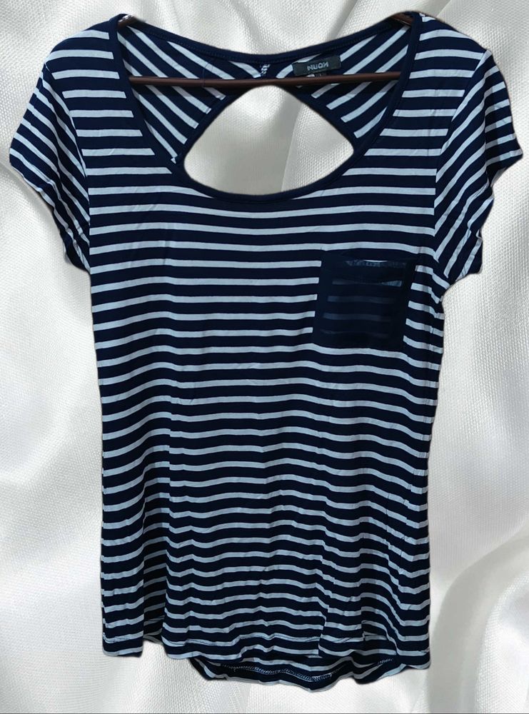 Blue &amp; White Stripes Tshirt