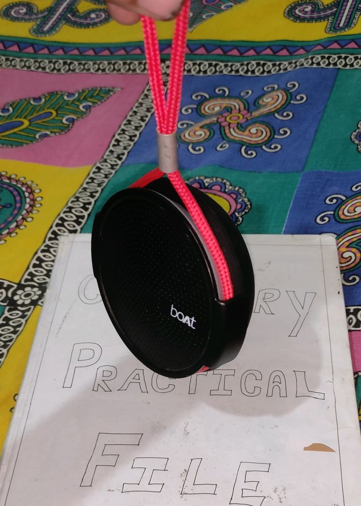 BoAt Stone 230 Bluetooth wireless Portable Speaker, almost New Condition, Slightly Used, not New, Worth ₹1300