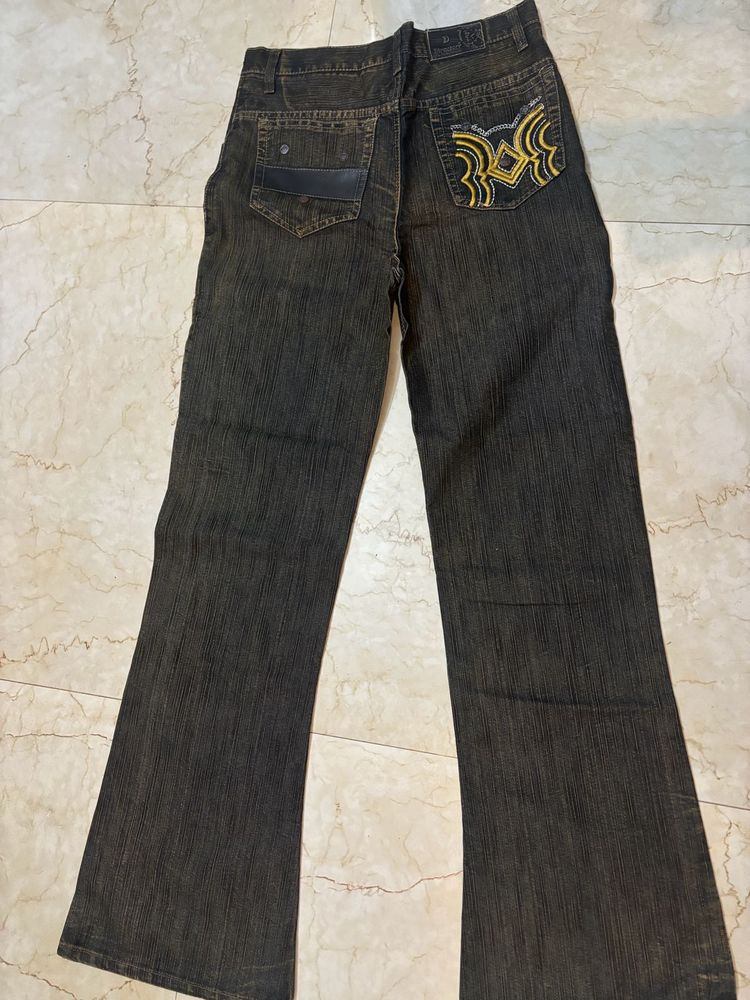 Y2K retro style textured flared jeans