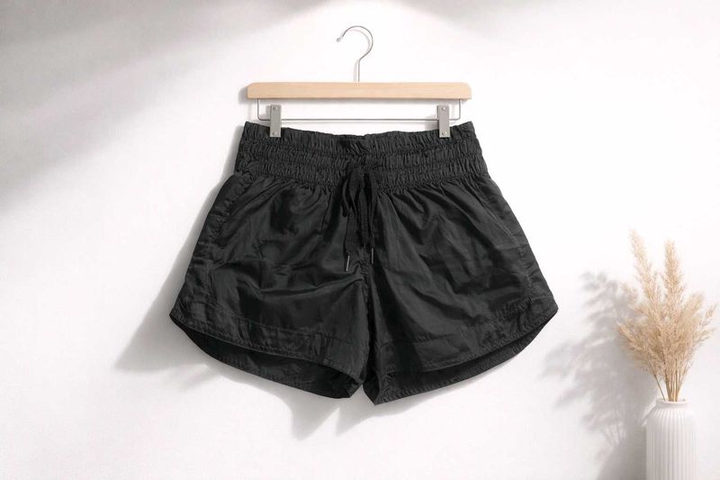 🖤 Reebok Black Parachute Shorts - Luxe-Worthy
