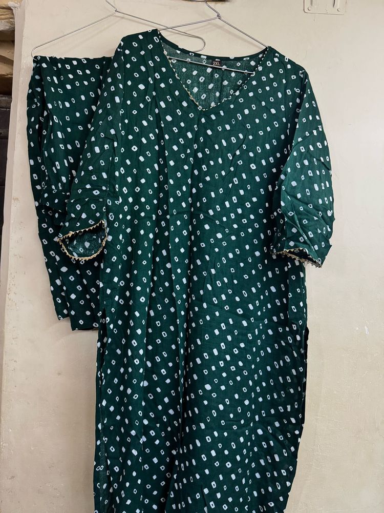 Elegant Green Kurta Set with White Print