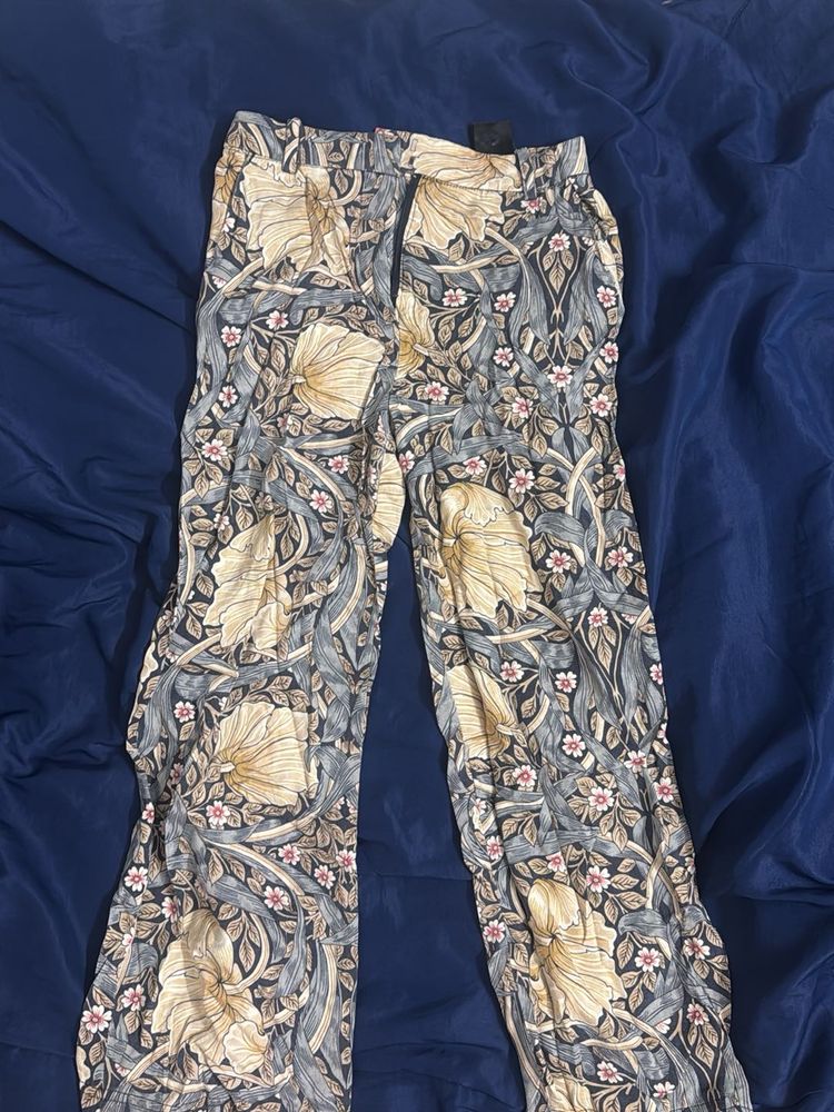 Floral Print Wide Leg Pants