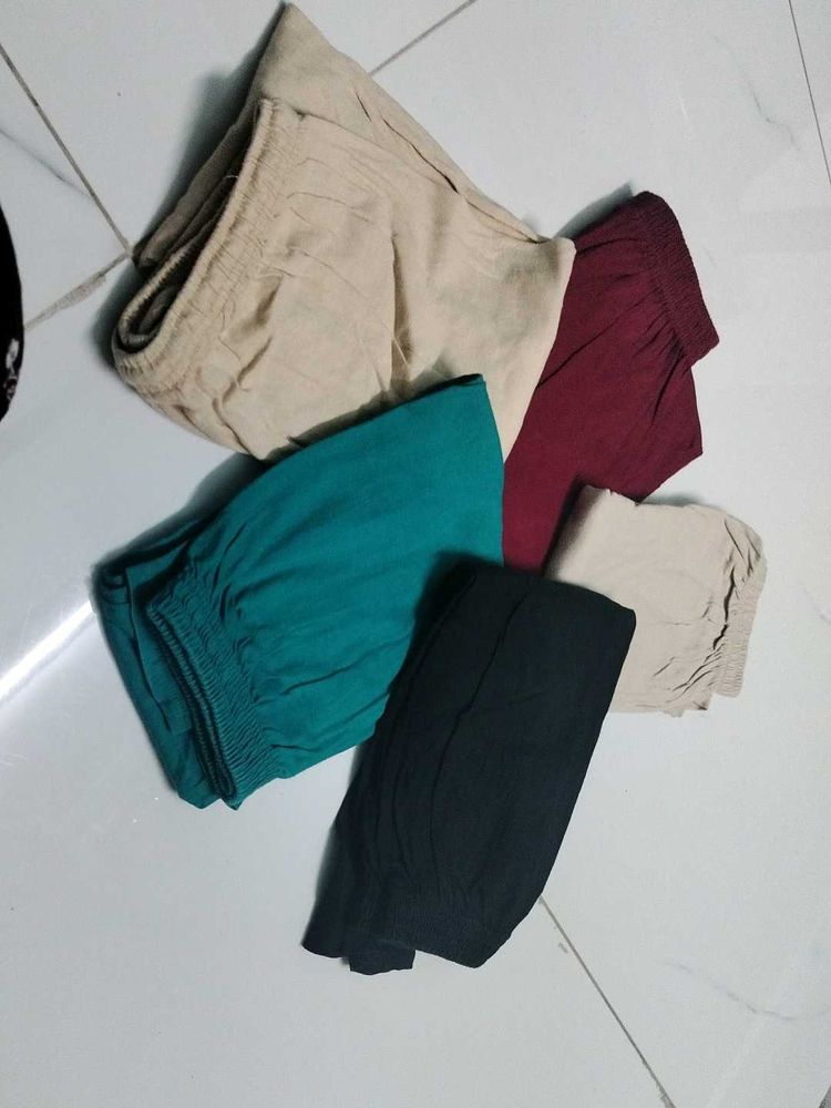 Bundle of 5 Women's Leggings 😍