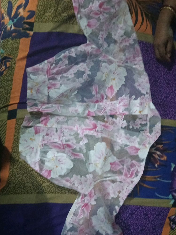 Organza Fabric Claver Motive Jacket &amp; Transverter