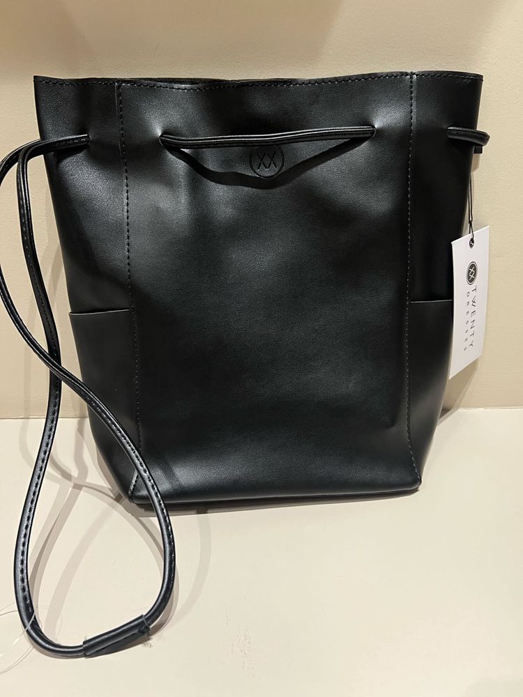 Chic Black Faux Leather Bucket Bag