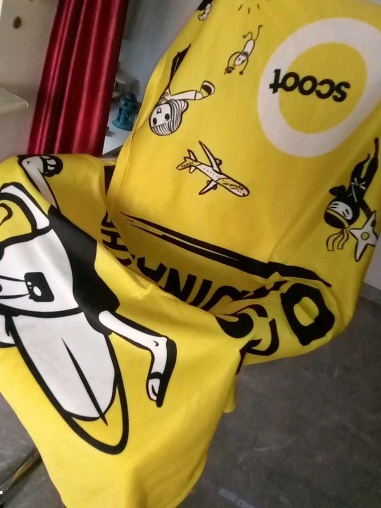 Retro Scoot Yellow Cartoon Blanket