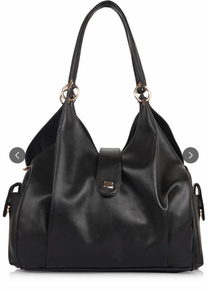 Chic Black Faux Leather Shoulder Bag