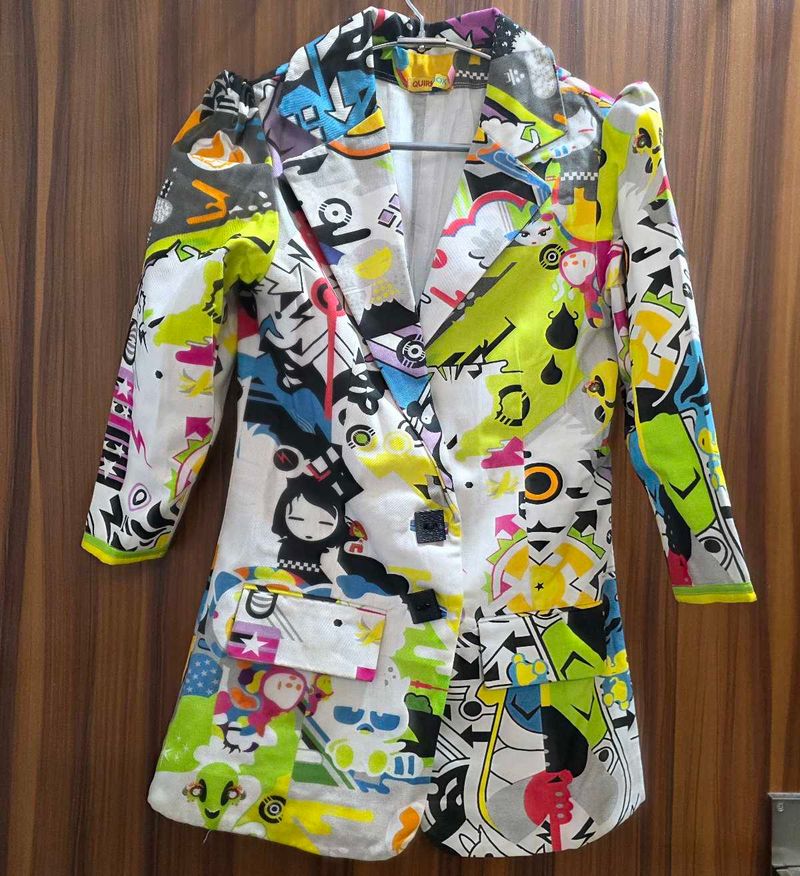 100% original quirkbox blazer size xs