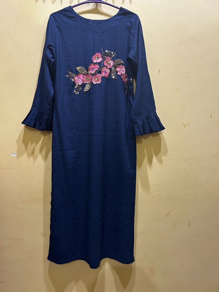 Neerus Embellished Straight Kurta Size L