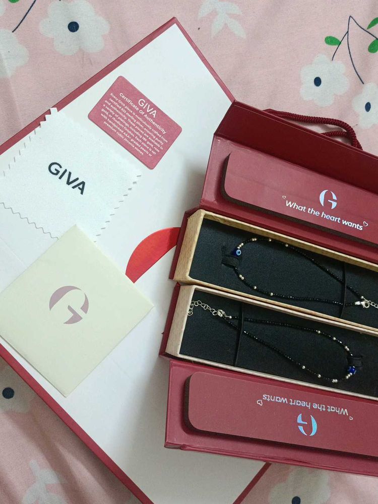 GIVA Anklet Set