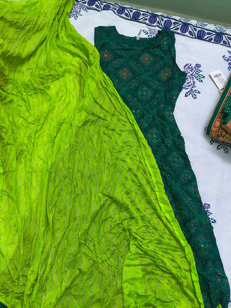 Green Ethnic Kurta Set with Dupatta