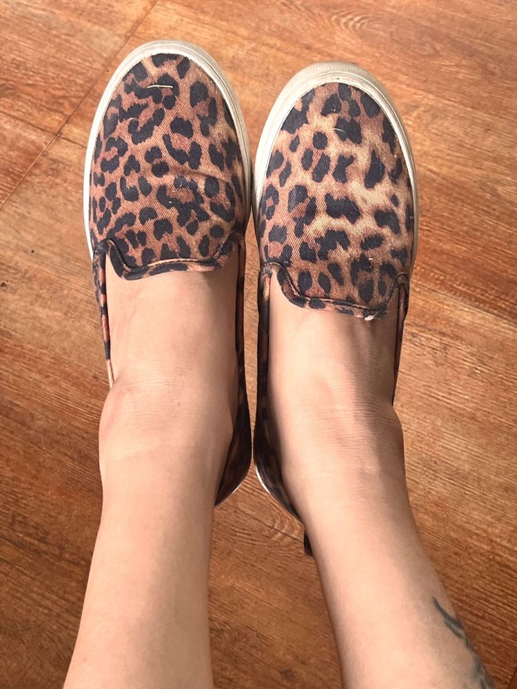 Leopard Print Slip-On Sneakers