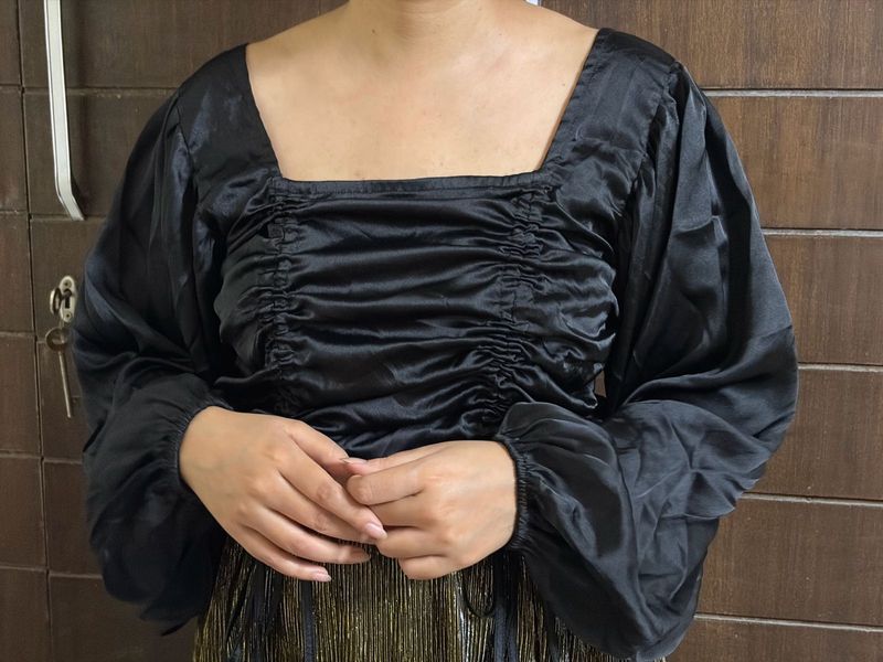 Black Bishop Sleeve Top