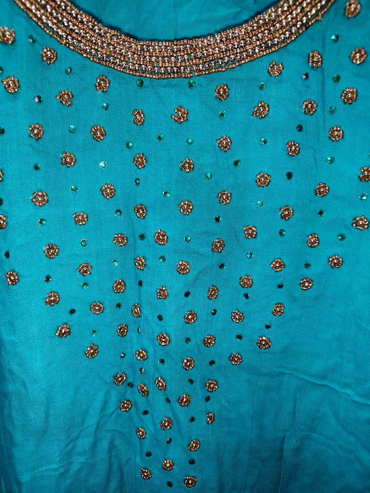 Beautiful Kurti With Beads Nd Stone