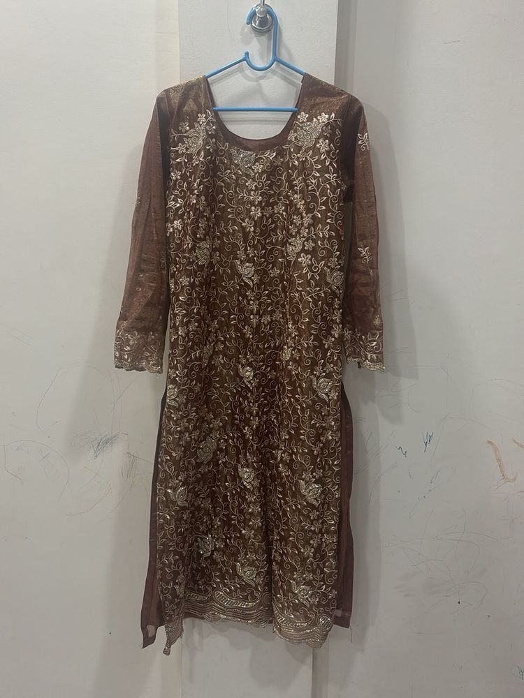 Elegant Embroidered Kurta