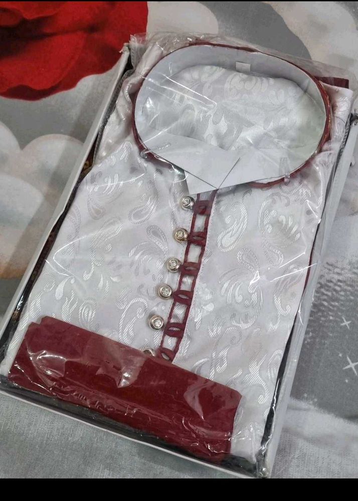Elegant White &amp; Maroon Kurta Set