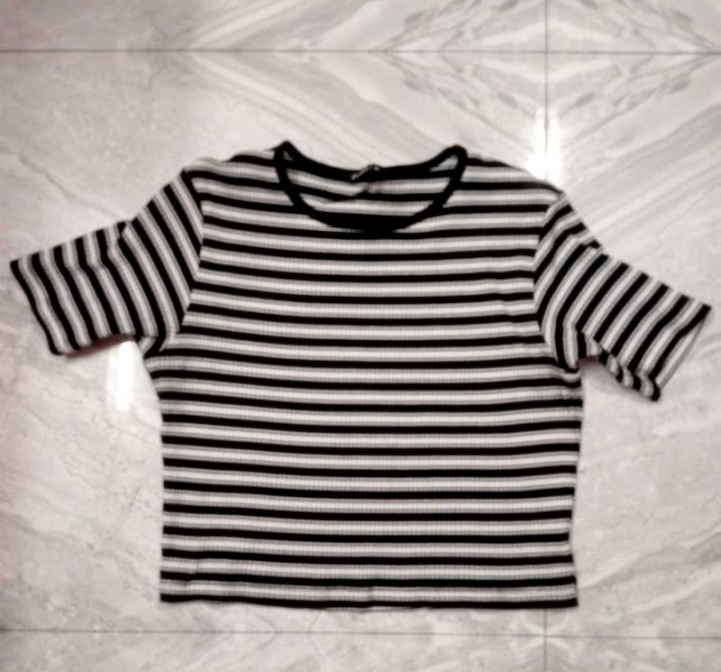 Striped Cropped T-Shirt