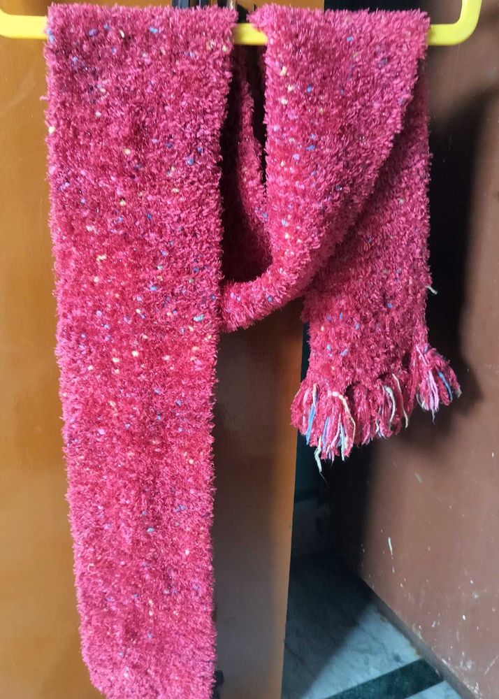 Cozy Textured Scarf