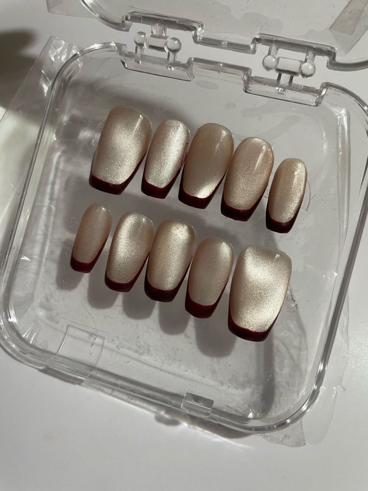 Shimmer French Tip Press-On Nails