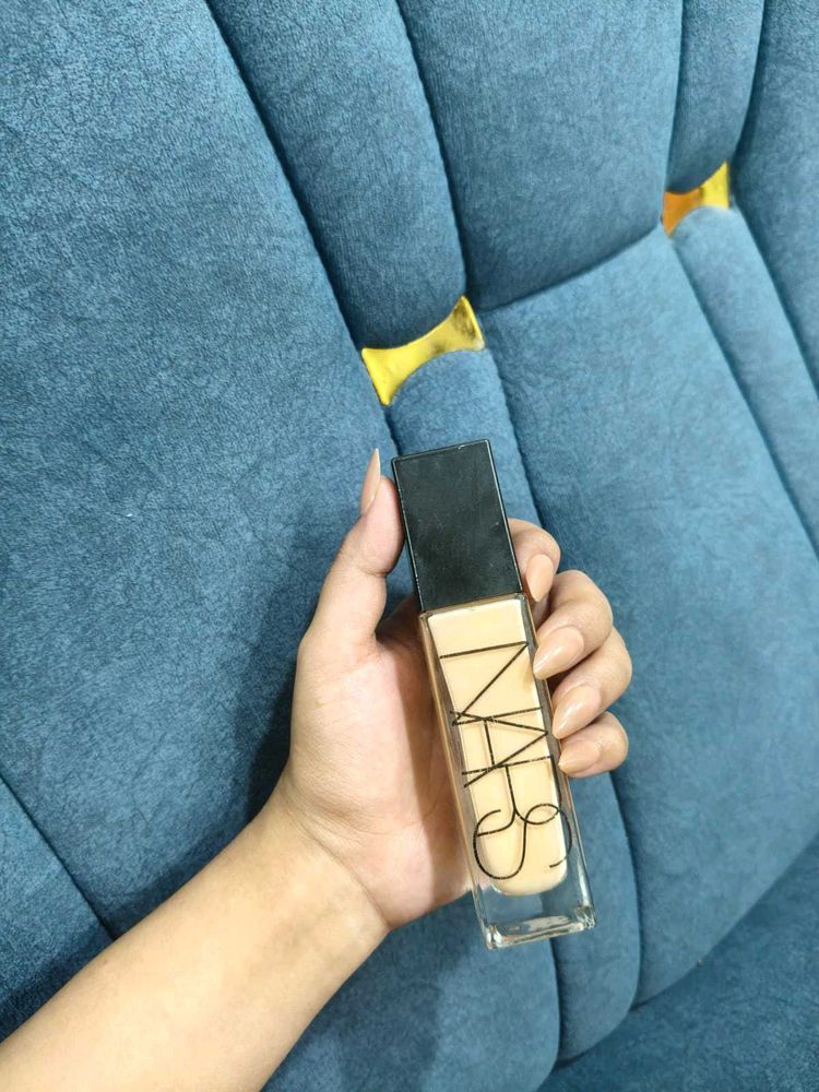 NARS Light Reflecting Foundation–Siberia