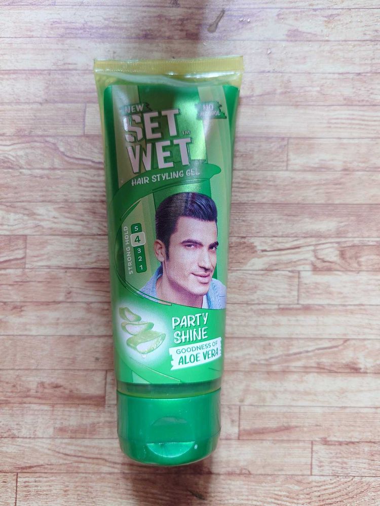 Set Wet Hair Styling Gel (New)