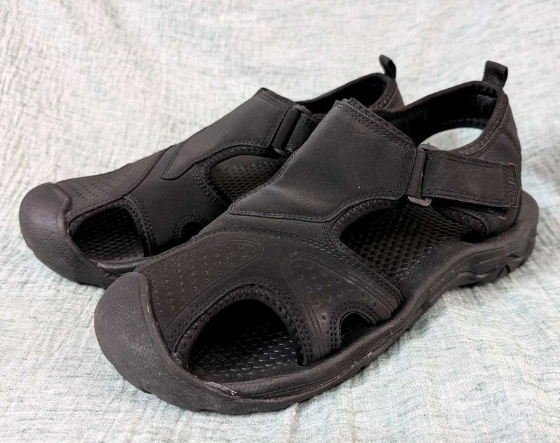 Black Men's Sport Sandals size 7