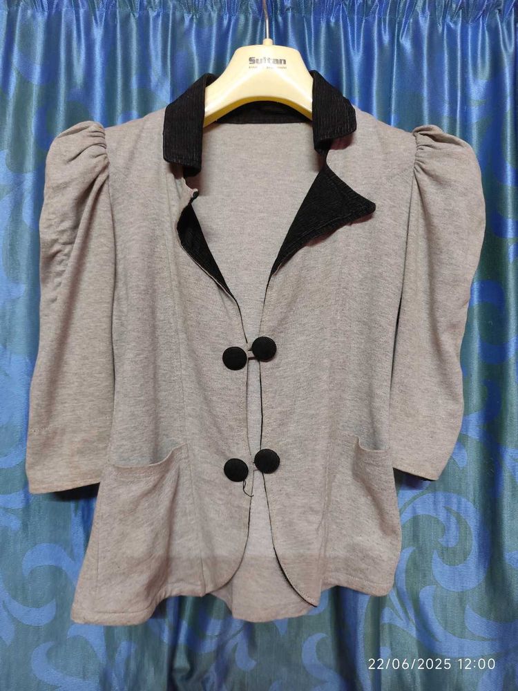 Vintage Inspired Puff Sleeve Blazer