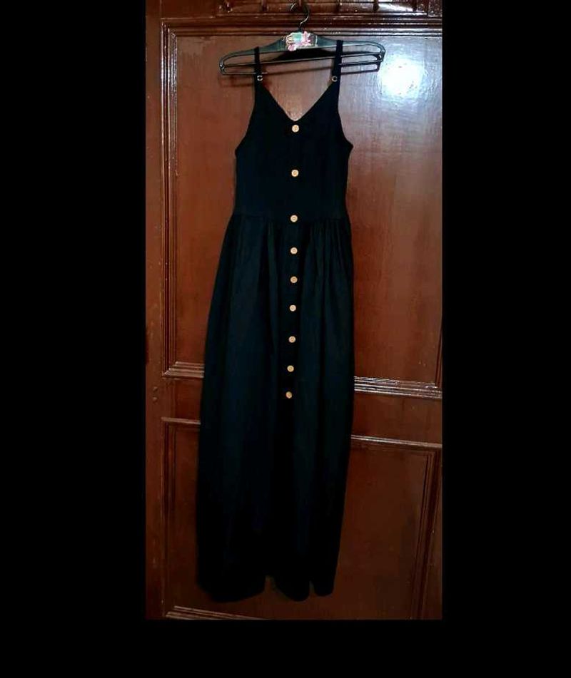 Black Button-Up Maxi Dress 💫