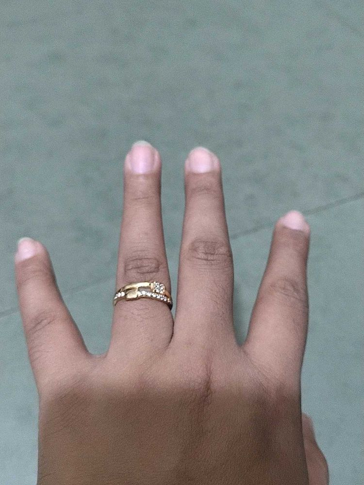 Chic Gold &amp; CZ Ring