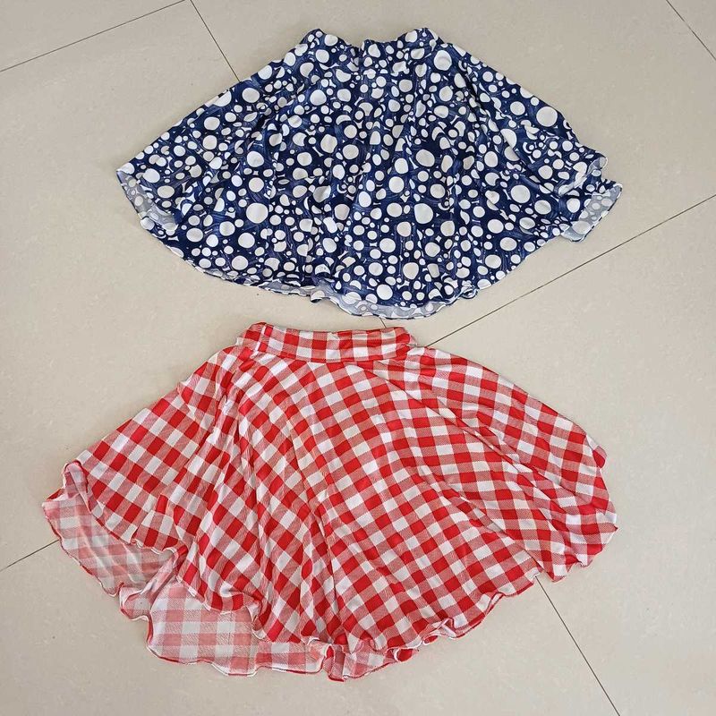 Set of 2 mini skorts/ divided skirts