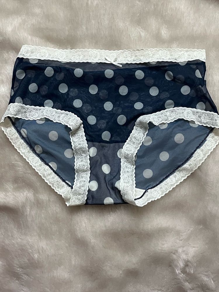 Chic Polka Dot Briefs with Lace Trim