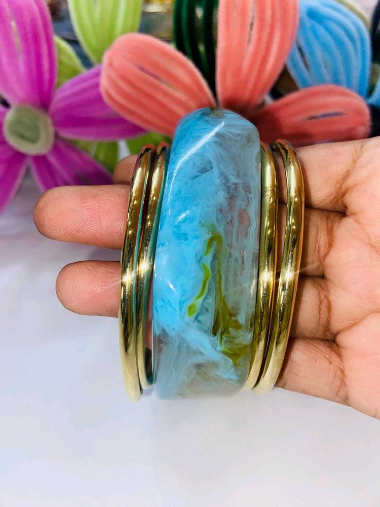 Boho Blue Resin &amp; Gold Bangle Set