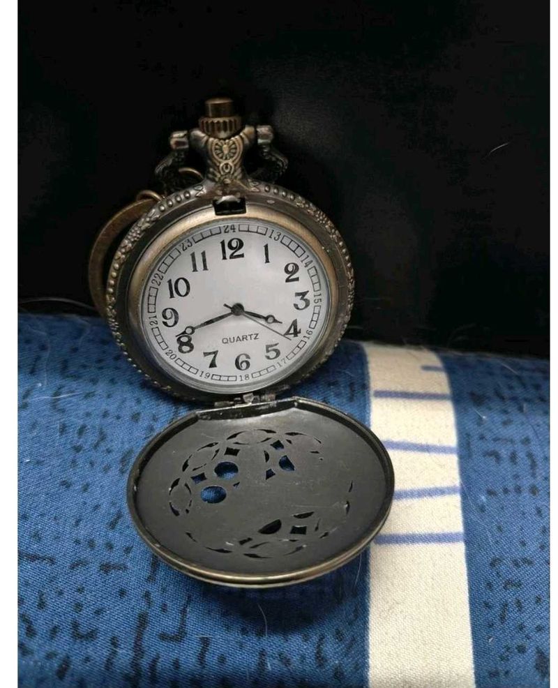 Vintage Style Keychain