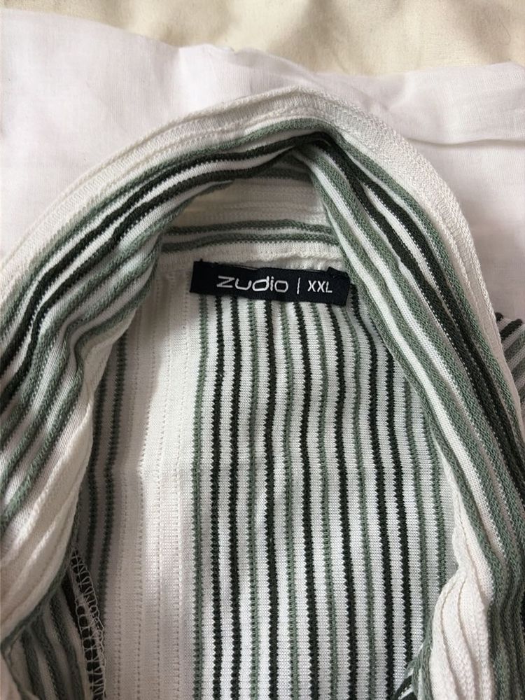 Zudio Striped Knit Top