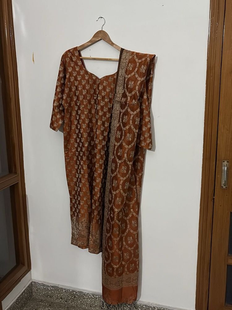 Elegant Kurta Set with Dupatta