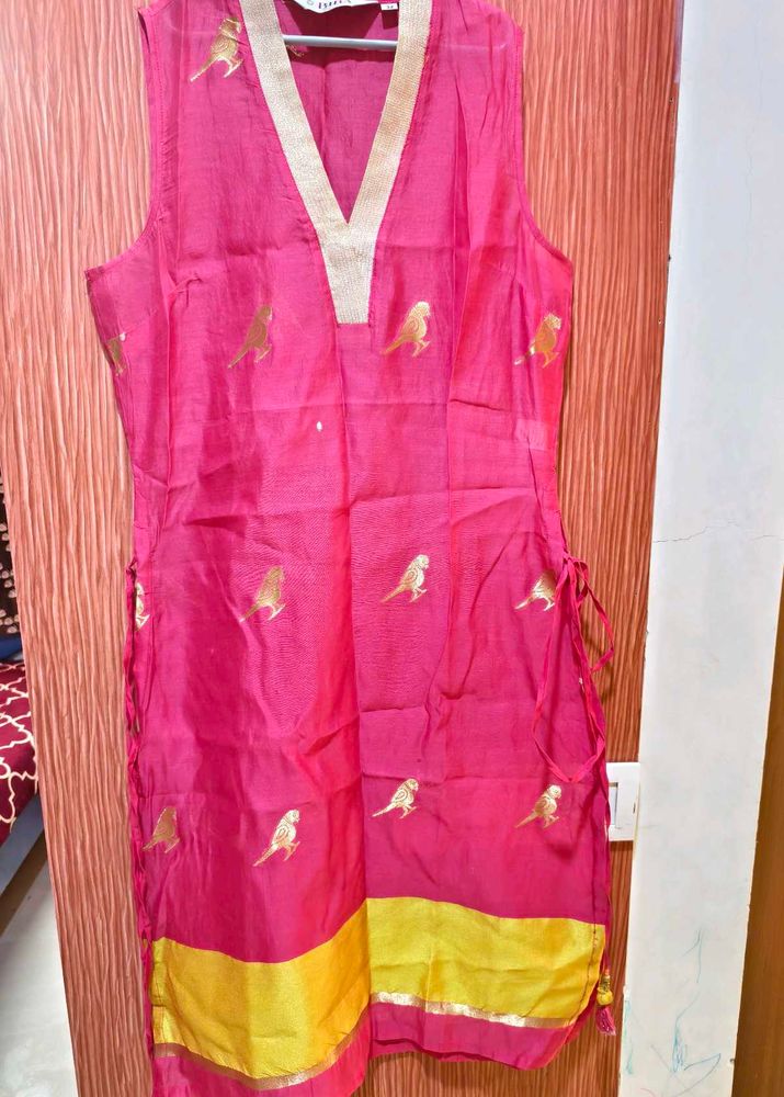 Vibrant Pink Kurta with Bird Embroidery