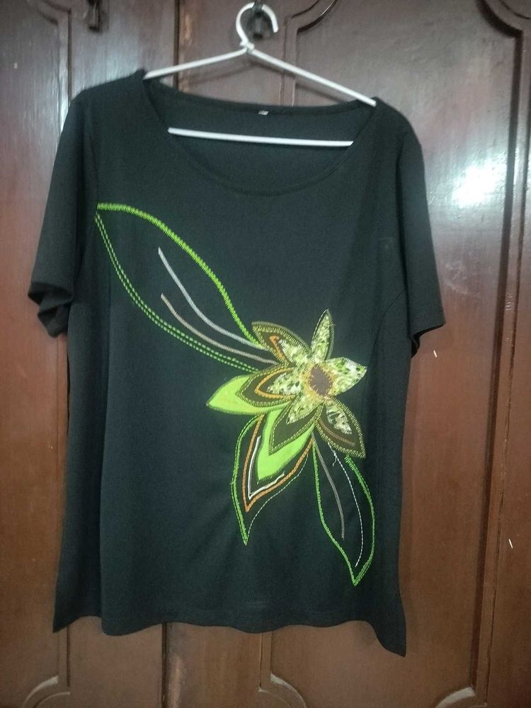 Stylish Black T-Shirt with Floral Embroidery