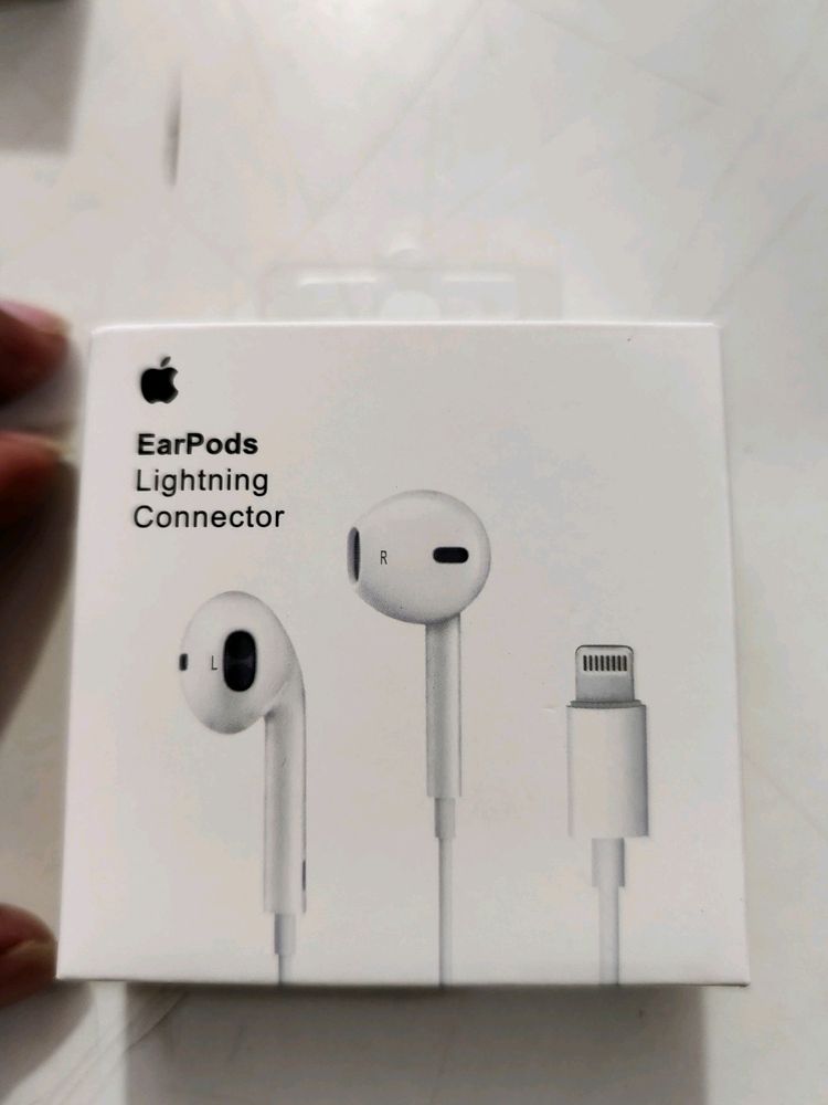 Earpods lightning Connector Apple