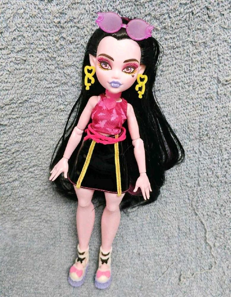 Monster High Doll - Draculaura