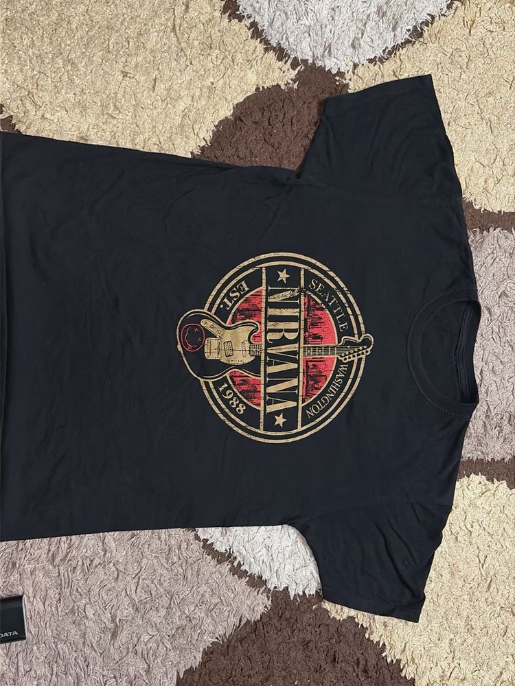 Nirvana Vintage Graphic Black T-Shirt | Size L