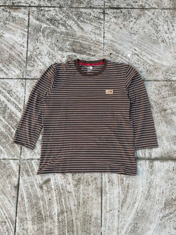 FREE DELIVERY!!! The North Face Striped tshirt