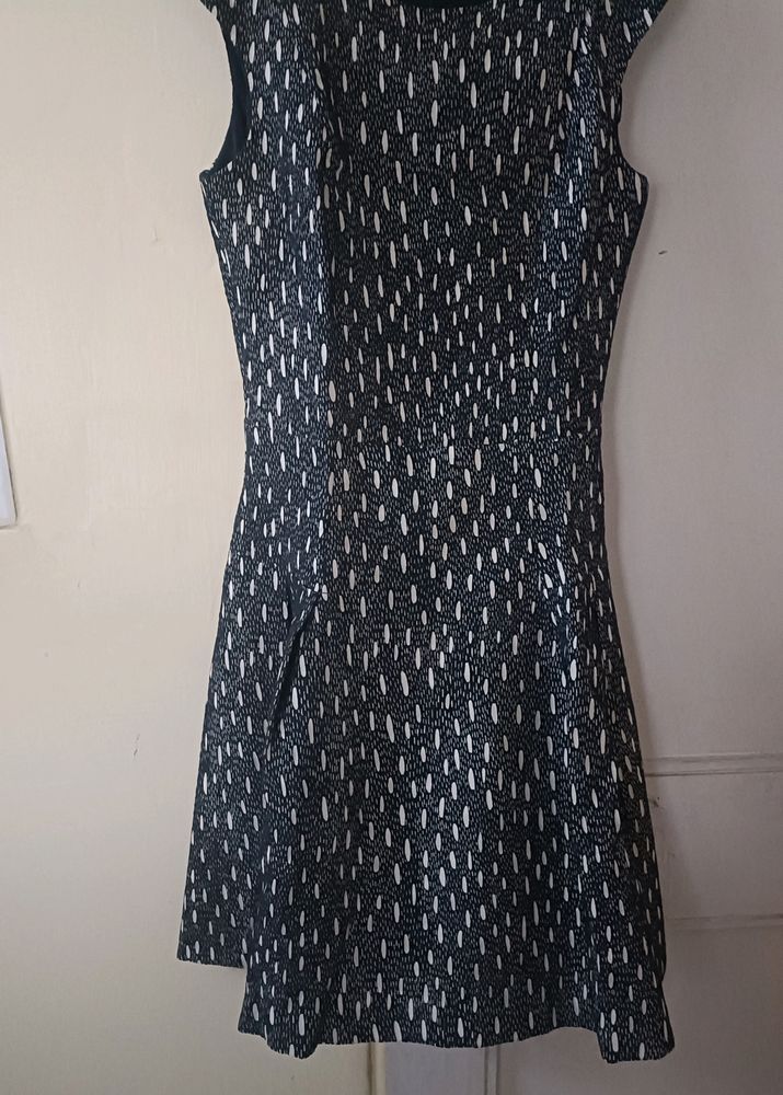 ZARA ONE PIECE (2hr Only Wore)