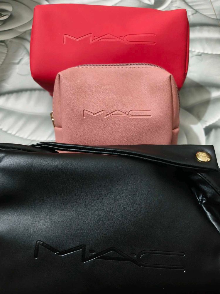 MAC bags/pouches 😍❤️