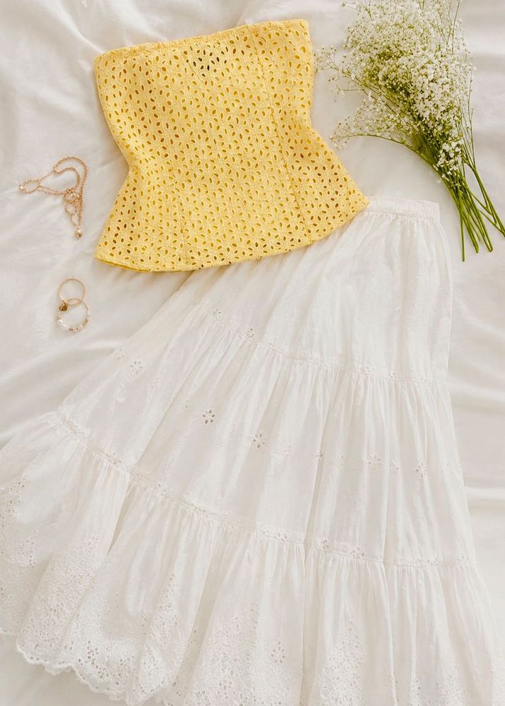 Cute Yellow Eyelet Strapless Top