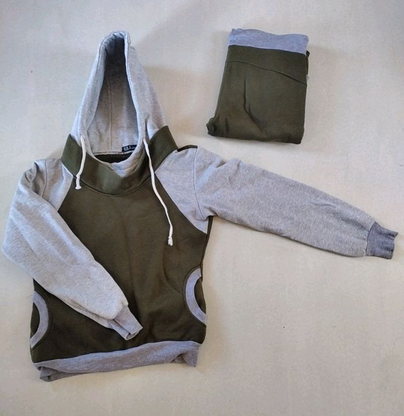 Hoodie &amp; Sweatpants (Set)