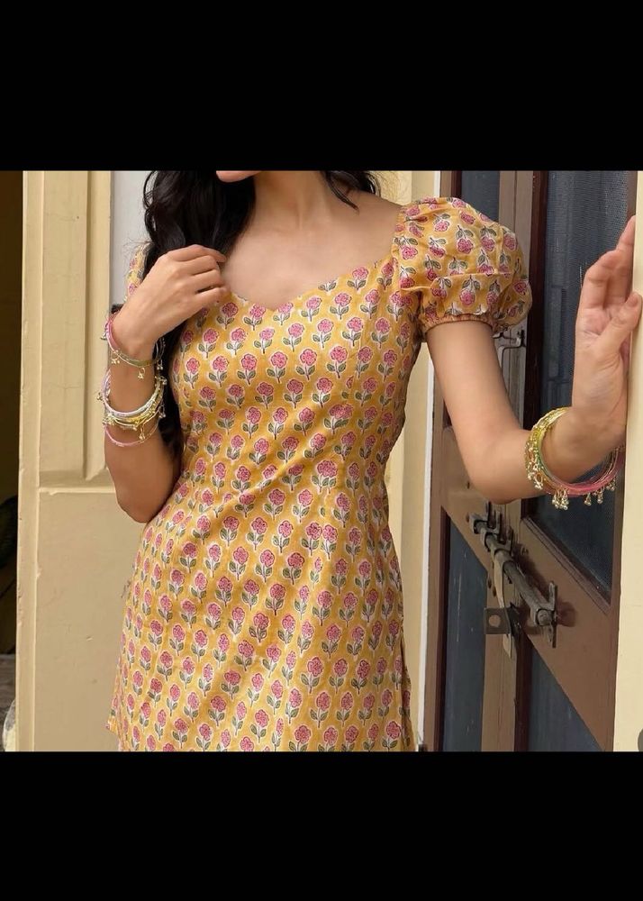 Yellow Floral Puff Sleeve Kurta