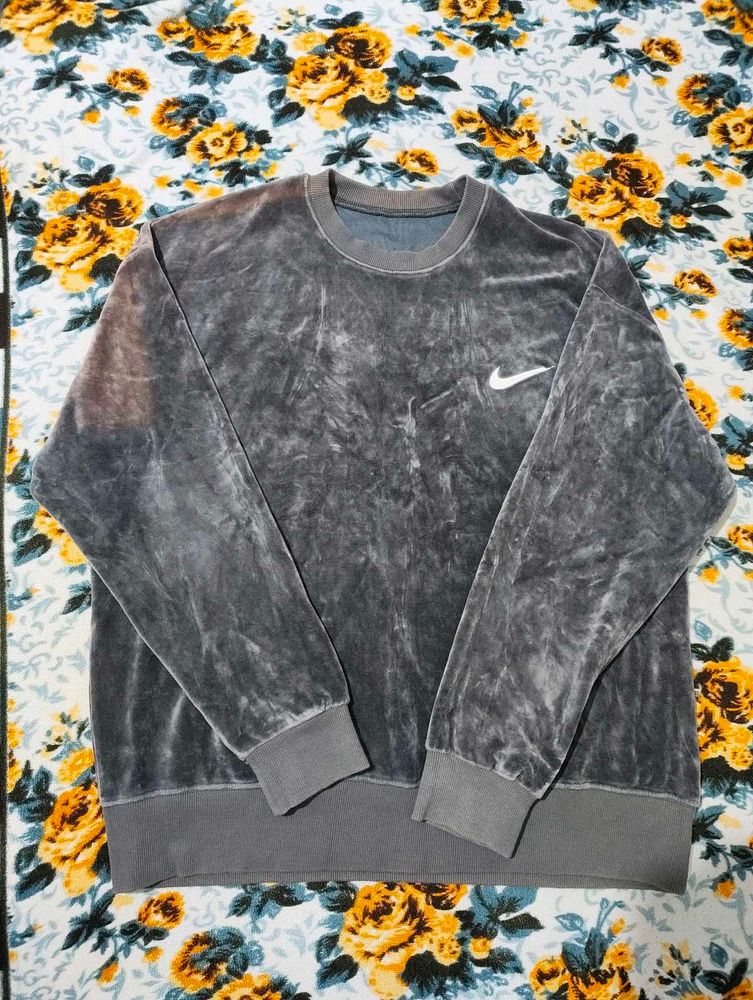 Nike Velour Crewneck Sweatshirt