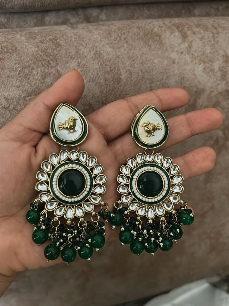 Emerald Green Kundan Earrings