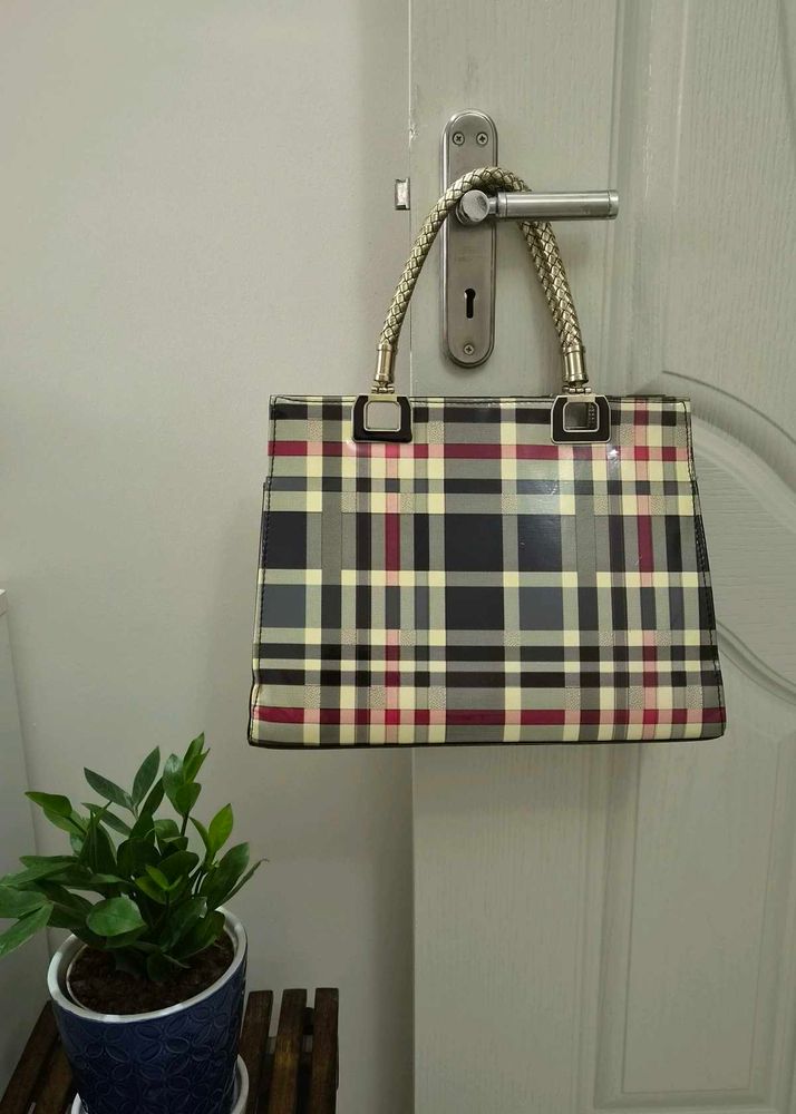 Classic Plaid Hand Bag