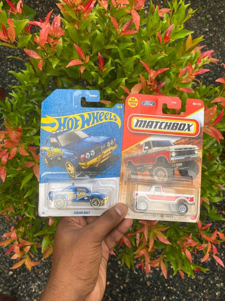 Hot Wheels &amp; Matchbox Collectible Cars2
